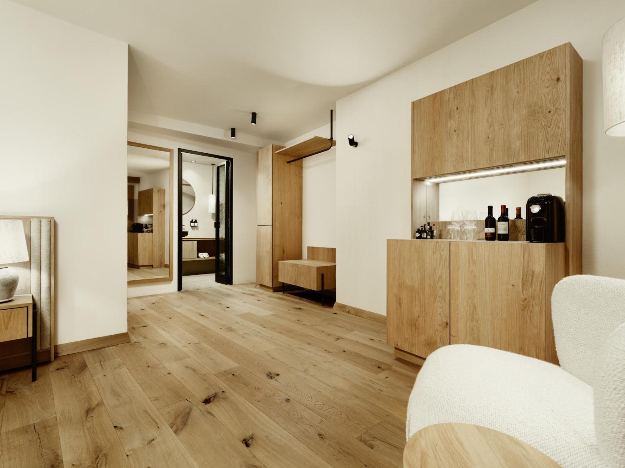 Hotel Adler Historic 4*